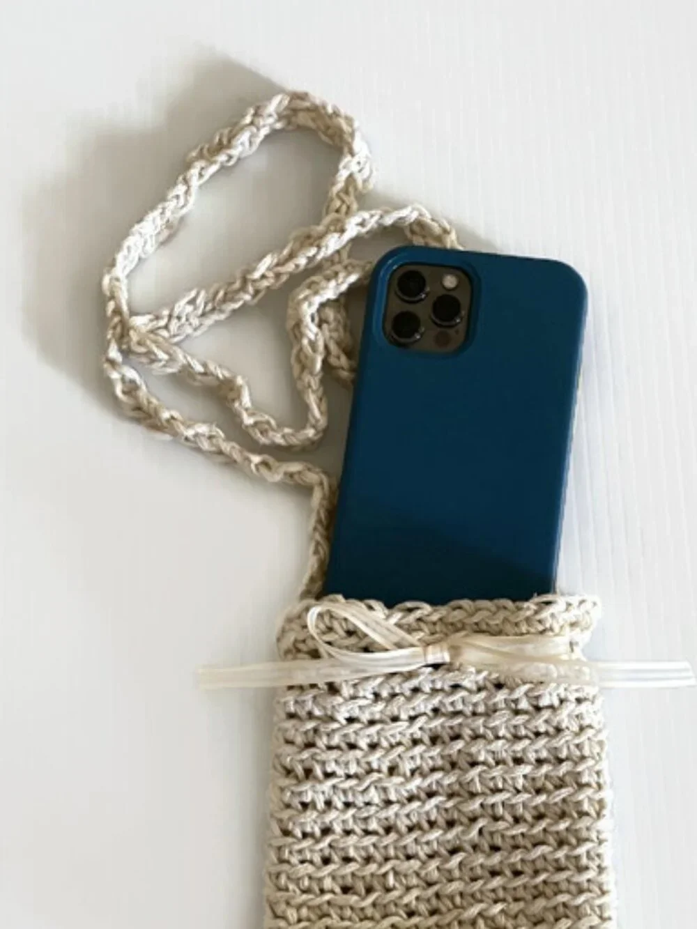 Light crochet phone holder, Gifts For Her, Crossbody crochet phone holder